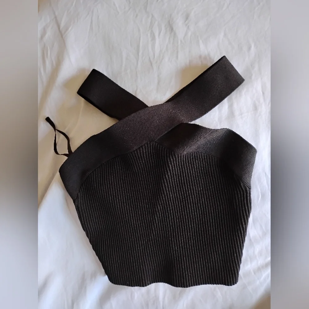 Babaton Crop Top Black New Small - Picture 1 of 6